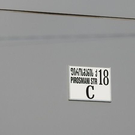 Real Palace Apartment Batumi Exterior photo